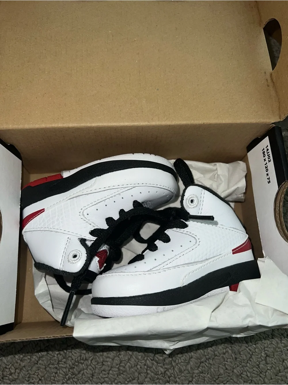 Jordan Kids White, Black & Red Low-Top Sneakers